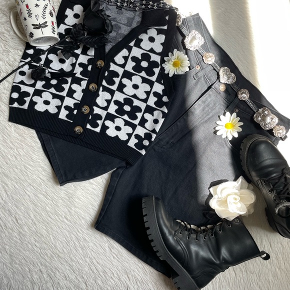 Y2k Jordache black denim Bermuda shorts - Picture 9 of 9